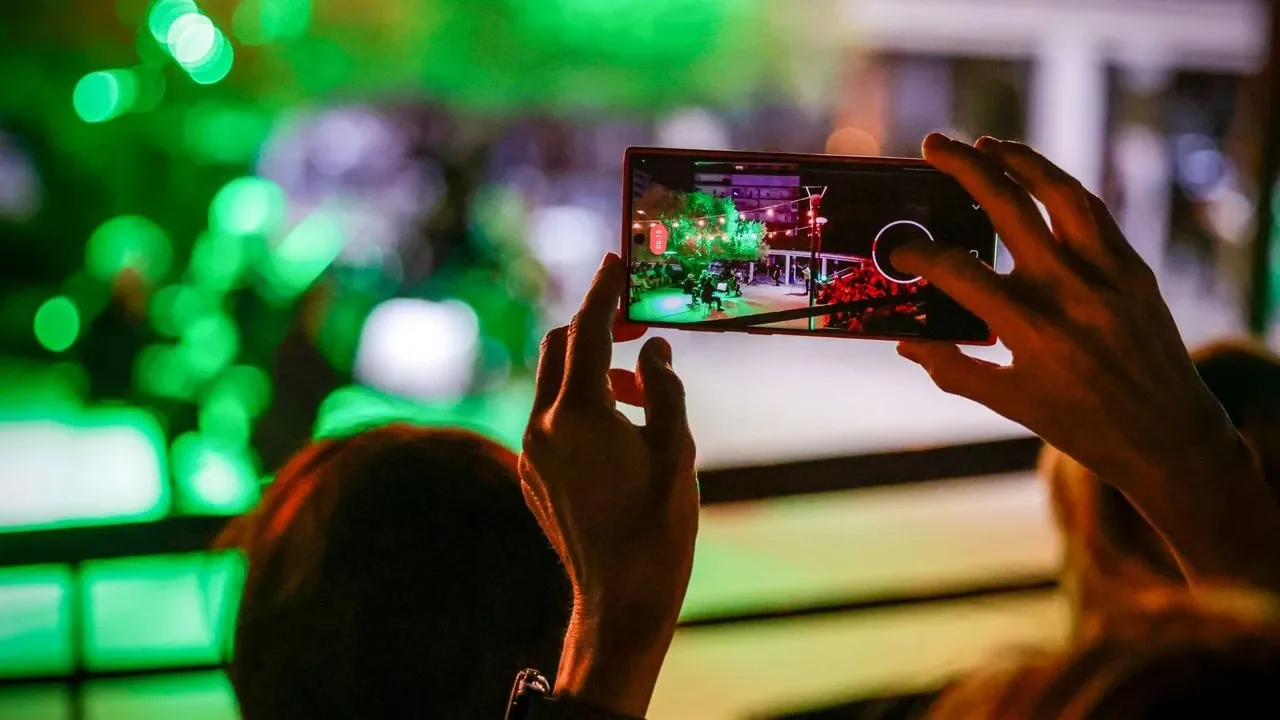 İzmir’in parkları yeniden sahneye dönüşüyor: İşte konser takvimi
