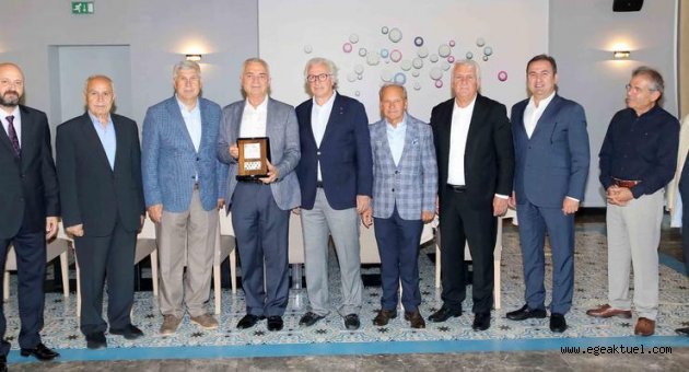 İzmirli başkanlardan Ünlütürk’e vefa