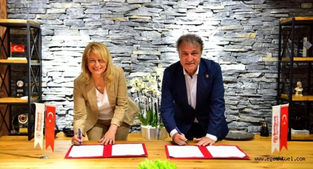 İzmirli kadınların yeni adresi de Bornova