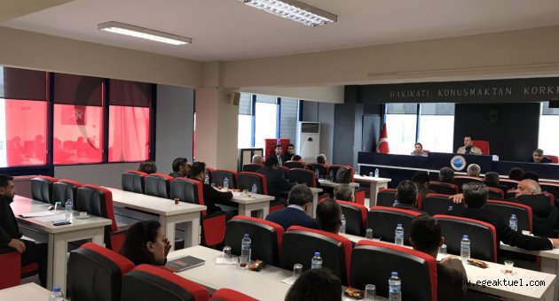 İZSU Kazılarına Kravatlı Tepki