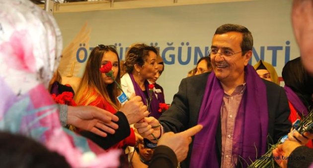 Kadınlar Günü Konak’ta bambaşka