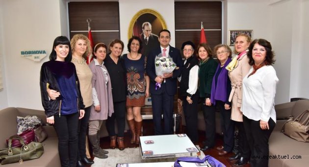 Kadınlardan Başkan Olgun Atila’ya teşekkür