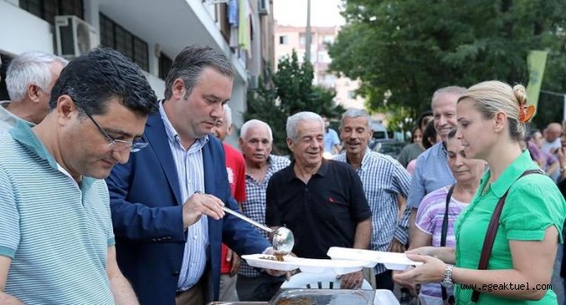 Kadir Gecesi’nin huzurunu birlikte yaşadılar