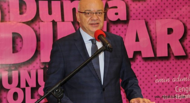 Kahraman Türk Kadınına Yakışır Kutlama