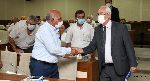 Karabağlar Belediyesi bölgesel muhtarlar toplantısının 3.'sü gerçekleştirildi
