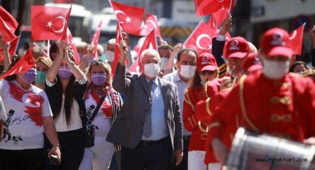 Karabağlar’da 102. yıl gururu