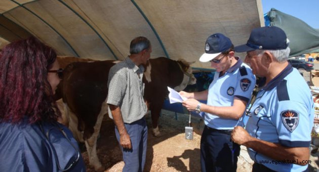 Karabağlar’da kurban kesim ve satış yerleri denetleniyor