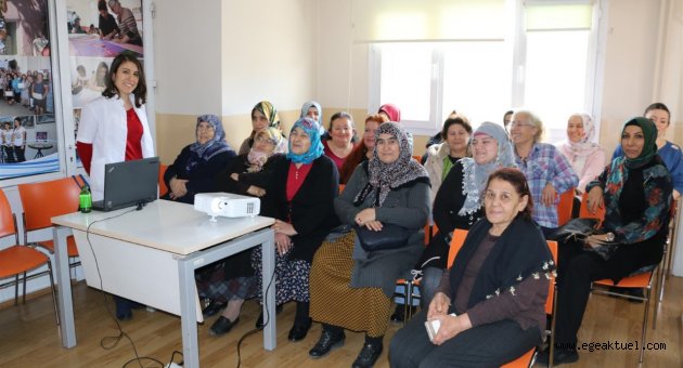 Karabağlar’da “Menopozla Yaşam” semineri