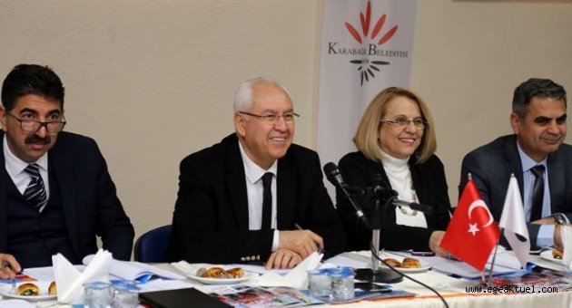 Karabağlar’da muhtar toplantıları sürüyor
