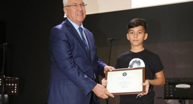 Karabağlar’dan Ata’ya Özlem Mektupları