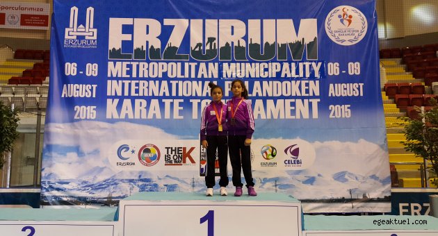 Karabağlar’ın gururu oldular