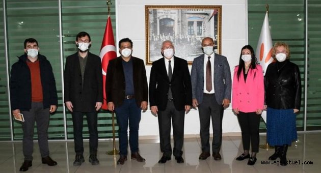 Karabağlar’ın planları meslek odalarına anlatıldı
