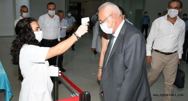 Karabağlar Meclisi’nin gündemi salgın!
