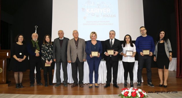 Karabağlar'da öğrenciler yol haritalarını çiziyor