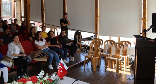 KARBEM, velileri LGS konusunda bilgilendirdi