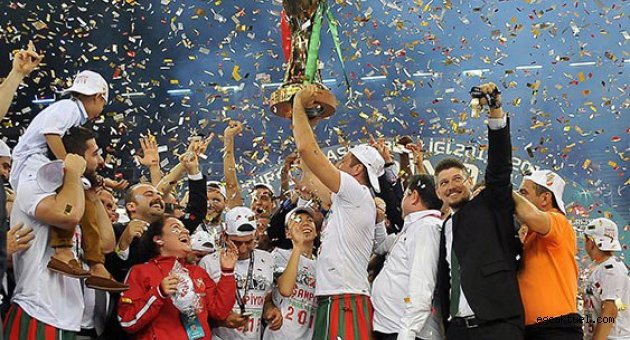 Karşıyaka Cumhurbaşkanı ile buluştu