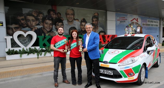  Karşıyaka’da 110 bin kişi spor yaptı