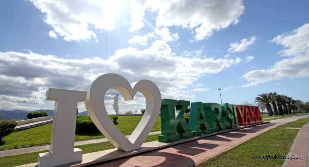 Karşıyaka’da ‘Canlı Destek’ dönemi