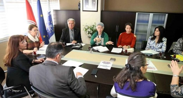 Karşıyaka’da ‘deprem ve kentsel yenileme