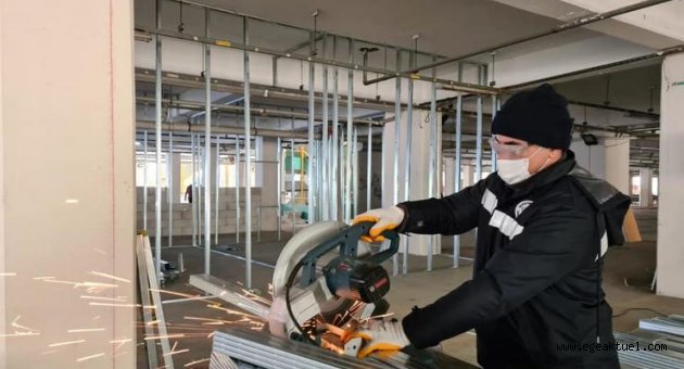 Karşıyaka’da derneklere özel yerleşke geliyor