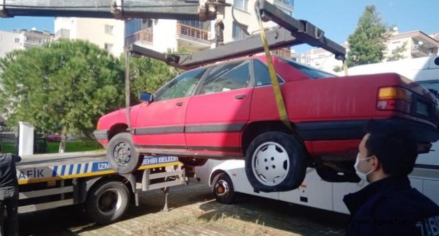Karşıyaka’da hurda araçlara geçit yok