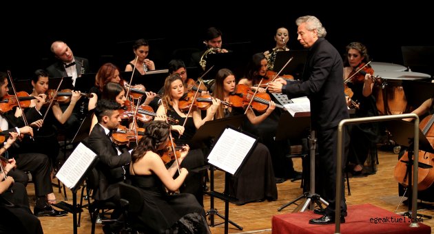 Karşıyaka’da klasik müzik şöleni