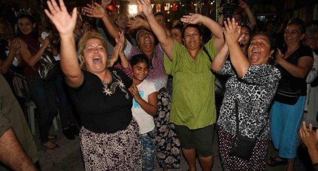 Karşıyaka’da ‘Roman Şenliği’ coşkusu