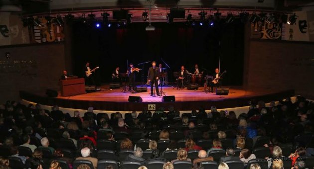 Karşıyaka’da Tanju Okan gecesi