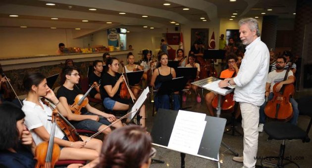 Karşıyaka’da yeni yıldızlar yetişiyor