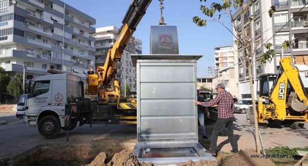 Karşıyaka’da yeraltı konteyner dönemi 