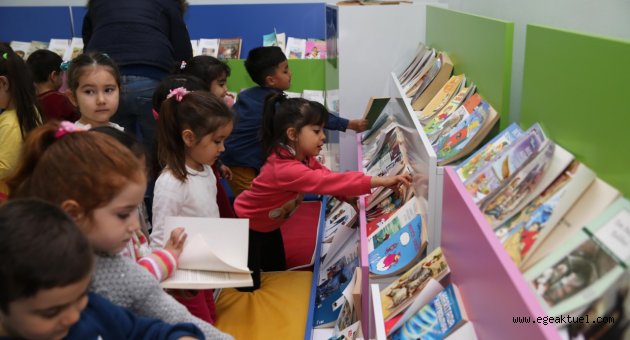 Karşıyaka’nın ‘Çocuk Kütüphanesi’ çok sevildi