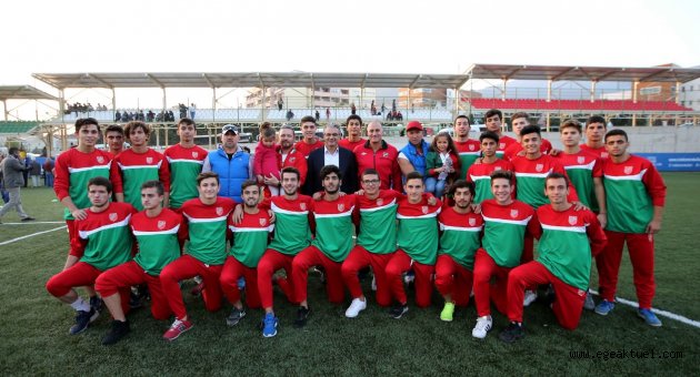 Karşıyaka’nın Efsaneleri can suyu oldu
