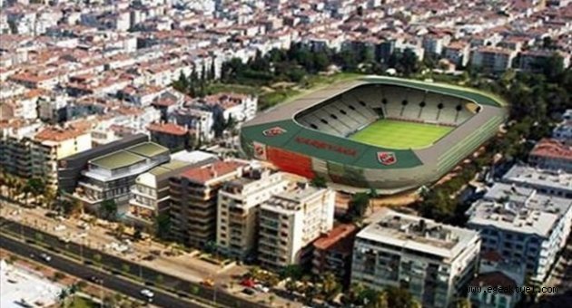 Karşıyaka stadına kavuşuyor