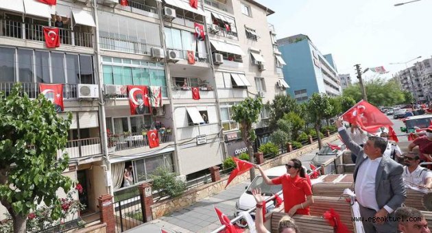 Karşıyaka’yı 19 Mayıs coşkusu sardı!