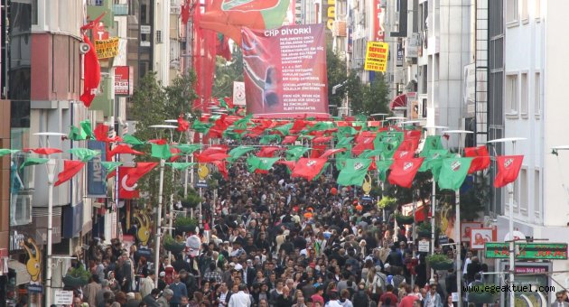 Karşıyaka yine zirvede!