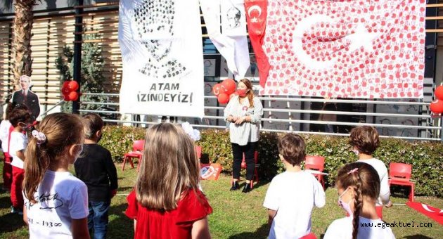 Karşıyakalı miniklerin Cumhuriyet coşkusu 