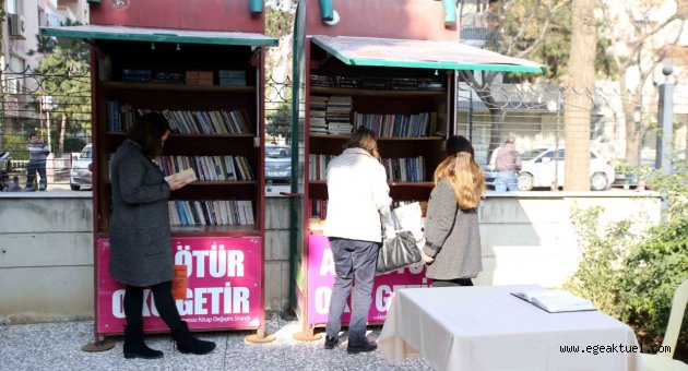 Karşıyakalılar Kitap Değişimini Çok Sevdi