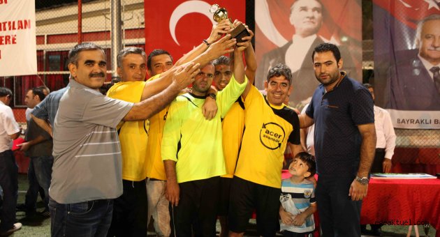 Kazanan kardeşlik oldu