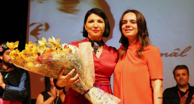 “Kemâl” İzmirlileri büyüledi