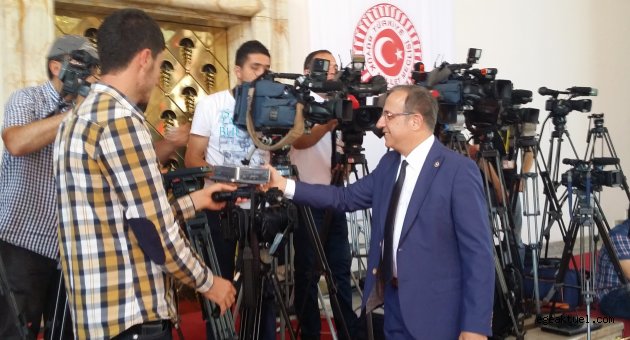 Kerem ali sürekli TBMM’ de kaydını yaptırdı