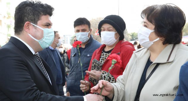  Kılıç ve Tunçer’den 8 Mart karanfili
