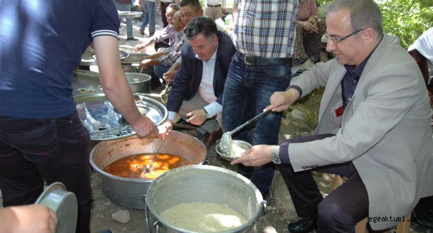 Kınık’tan ‘Sürekli’ye Tam Destek