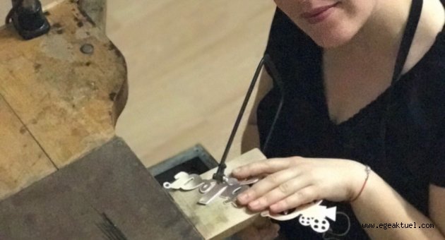  Kitabın Arasında Sanat Var  