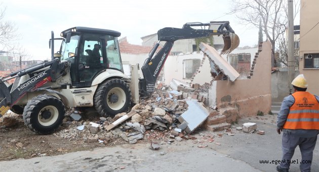 Kıvanç Caddesi genişliyor