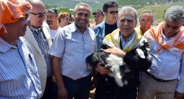 Kocaoğlu“İzmir’i kalkındıracak güç ve iradedeyiz”