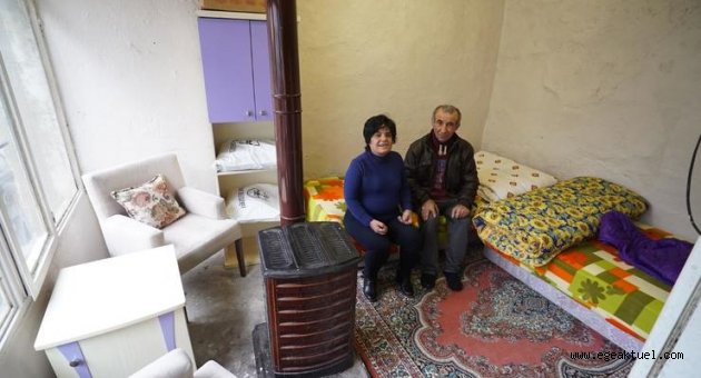 Konak Belediyesi engelli çiftin yüzünü güldürdü