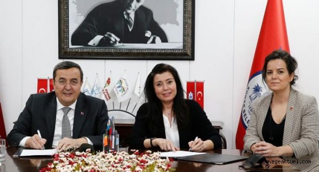 Konak Gençlik Destek Merkezi için ilk imzalar atıldı