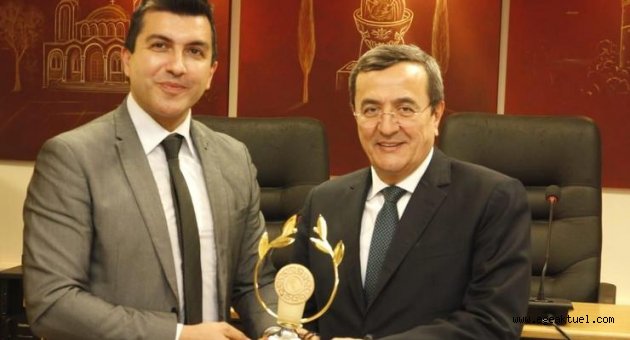 Konak ile Selanik arasında Roman işbirliği