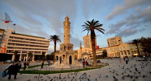 Konak Meydanı’nın mimarına büyük ödül