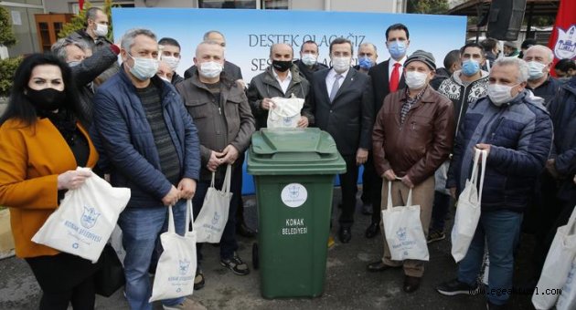 Konak’ta apartman görevlilerine temizlik seti